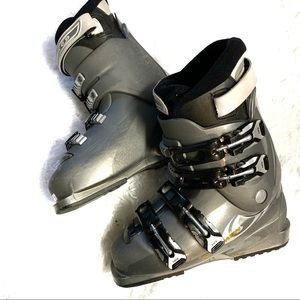Salomon 660 performance snowboard ski boots sz 7